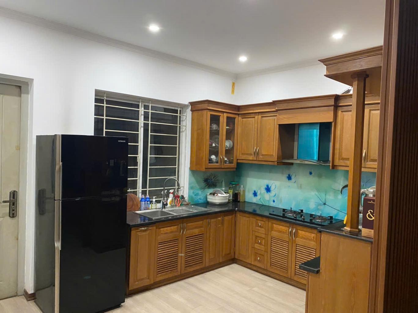 Bán nhà Nghiêm Xuân Yêm - diện tích 82m2 1 tầng - Chung cư mặt đường, giá 6,5 tỷ