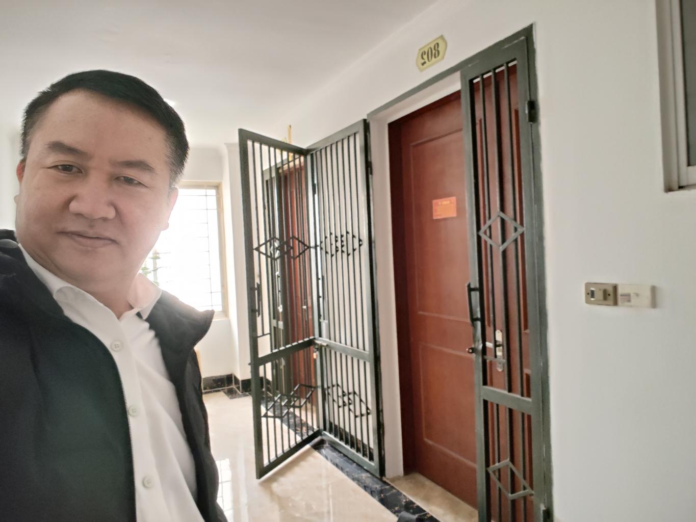 Bán nhà Nghiêm Xuân Yêm - diện tích 82m2 1 tầng - Chung cư mặt đường, giá 6,5 tỷ