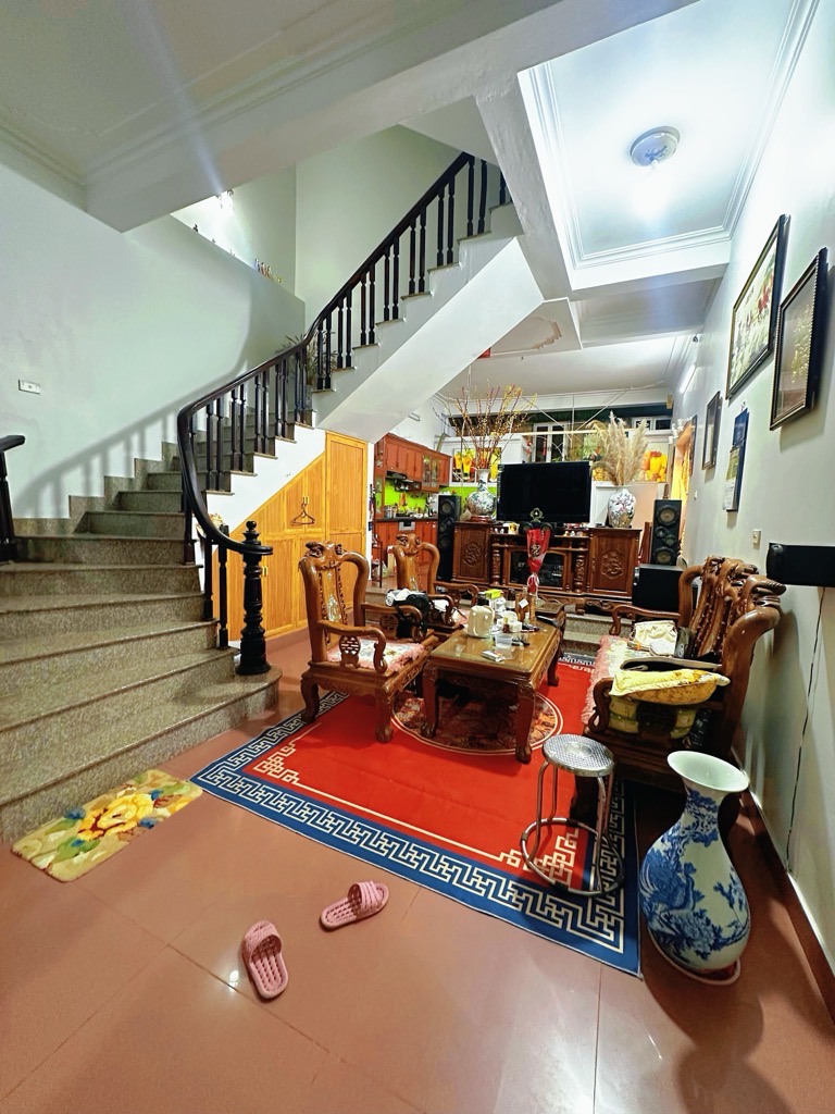 Bán nhà Hạ Đình - diện tích 71m2 4 tầng - Ô TÔ - giá 18,5 tỷ