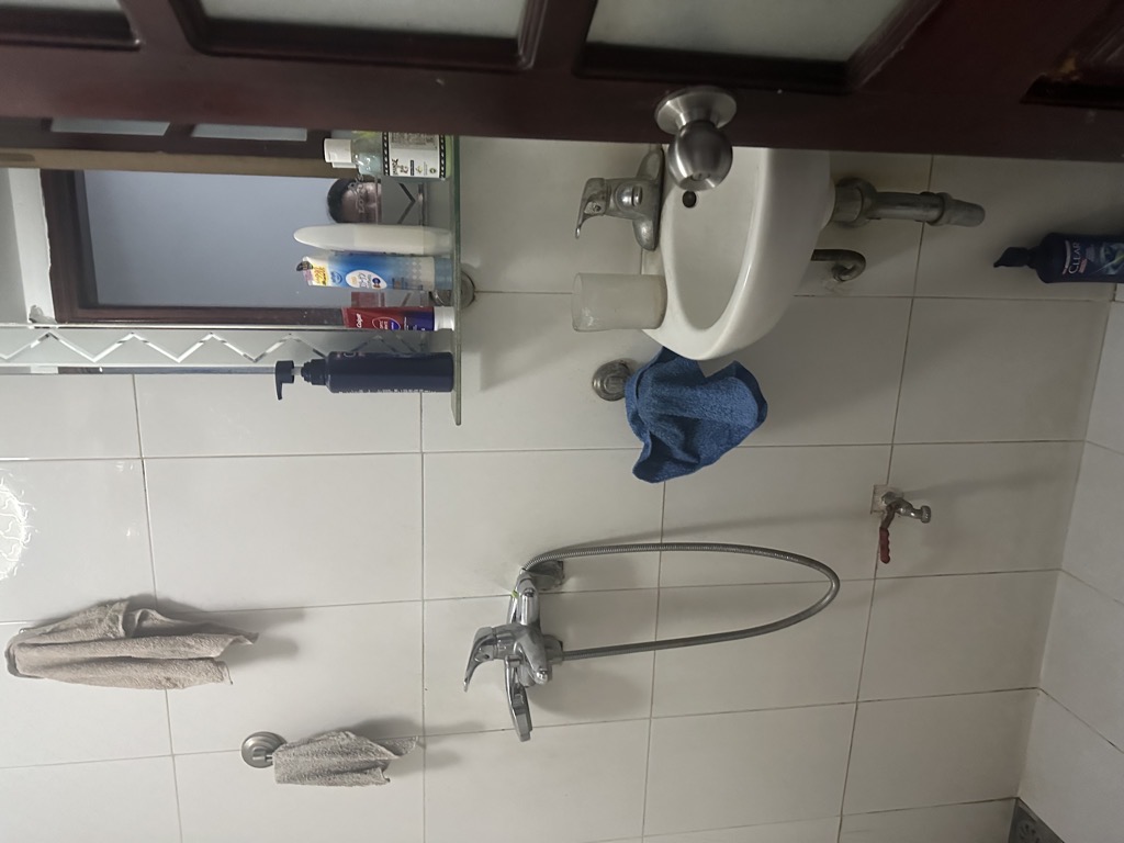 Bán nhà Trương Định - diện tích 43m2 4 tầng - Vỉa hè kinh doanh - giá 13,5 tỷ