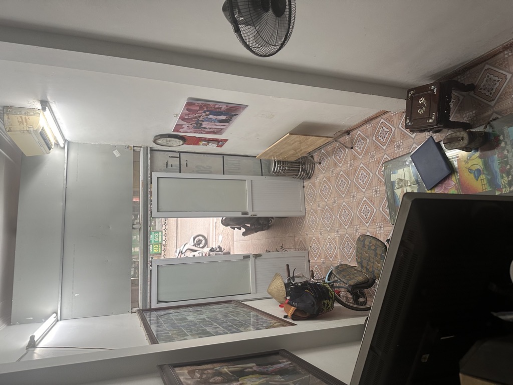 Bán nhà Trương Định - diện tích 43m2 4 tầng - Vỉa hè kinh doanh - giá 13,5 tỷ