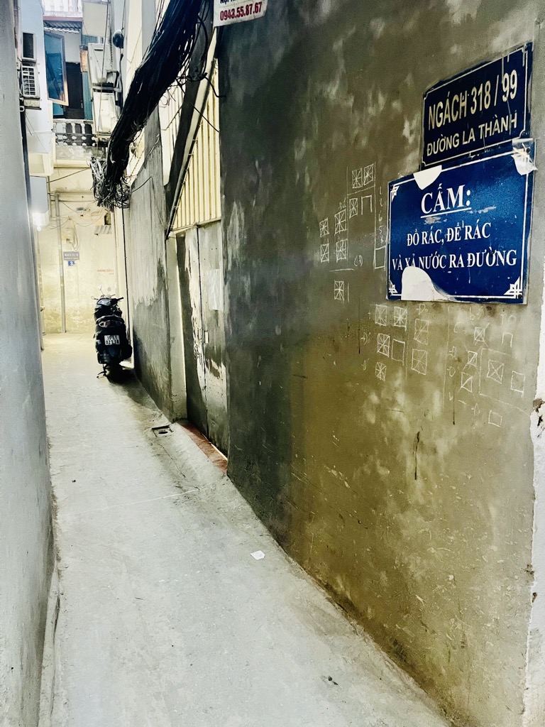 Bán nhà La Thành - diện tích 39m2 4 tầng - Nhà đẹp ở luôn - giá 8,8 tỷ