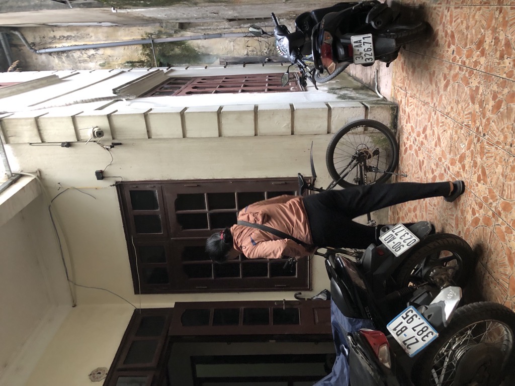 Bán nhà Láng - diện tích 83.6m2 4 tầng - Nhà đẹp cho thuê 15 triệu/tháng - giá 17,9 tỷ