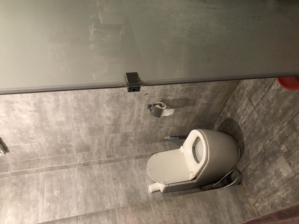 Bán nhà Láng - diện tích 83.6m2 4 tầng - Nhà đẹp cho thuê 15 triệu/tháng - giá 17,9 tỷ