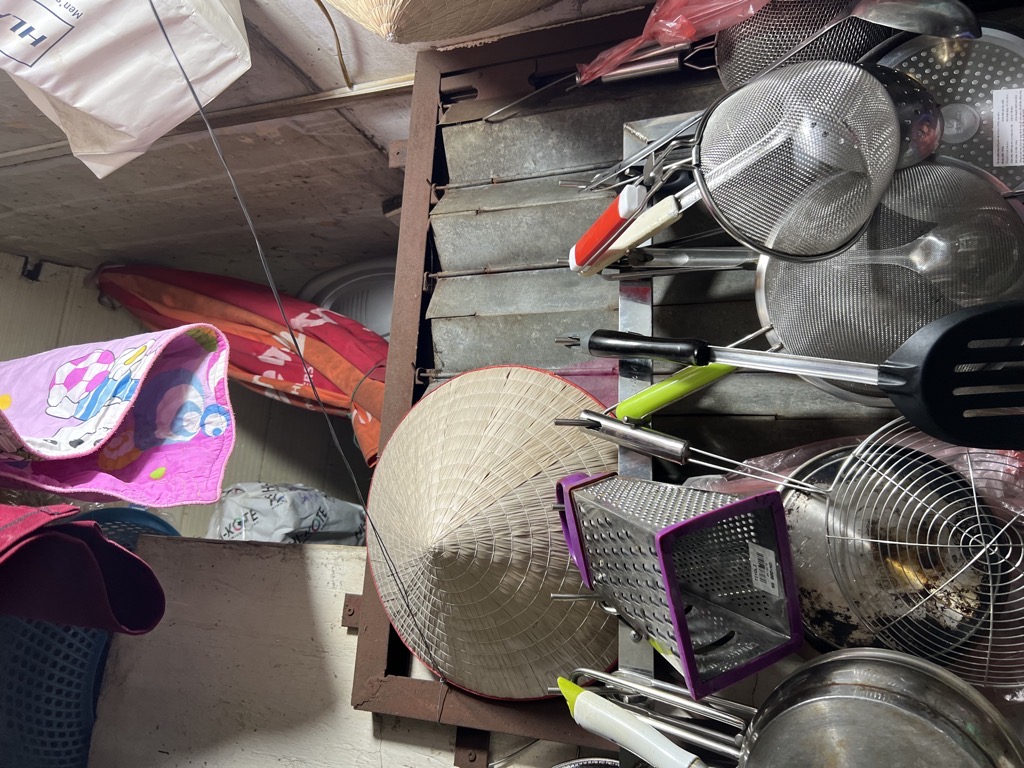 Bán nhà Lê Văn Hưu - diện tích 17m2 1 tầng - Mặt phố hiếm nhà bán - giá 13,5 tỷ