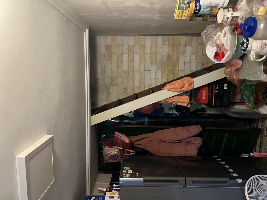 Bán nhà Lê Văn Hưu - diện tích 17m2 1 tầng - Mặt phố hiếm nhà bán - giá 13,5 tỷ