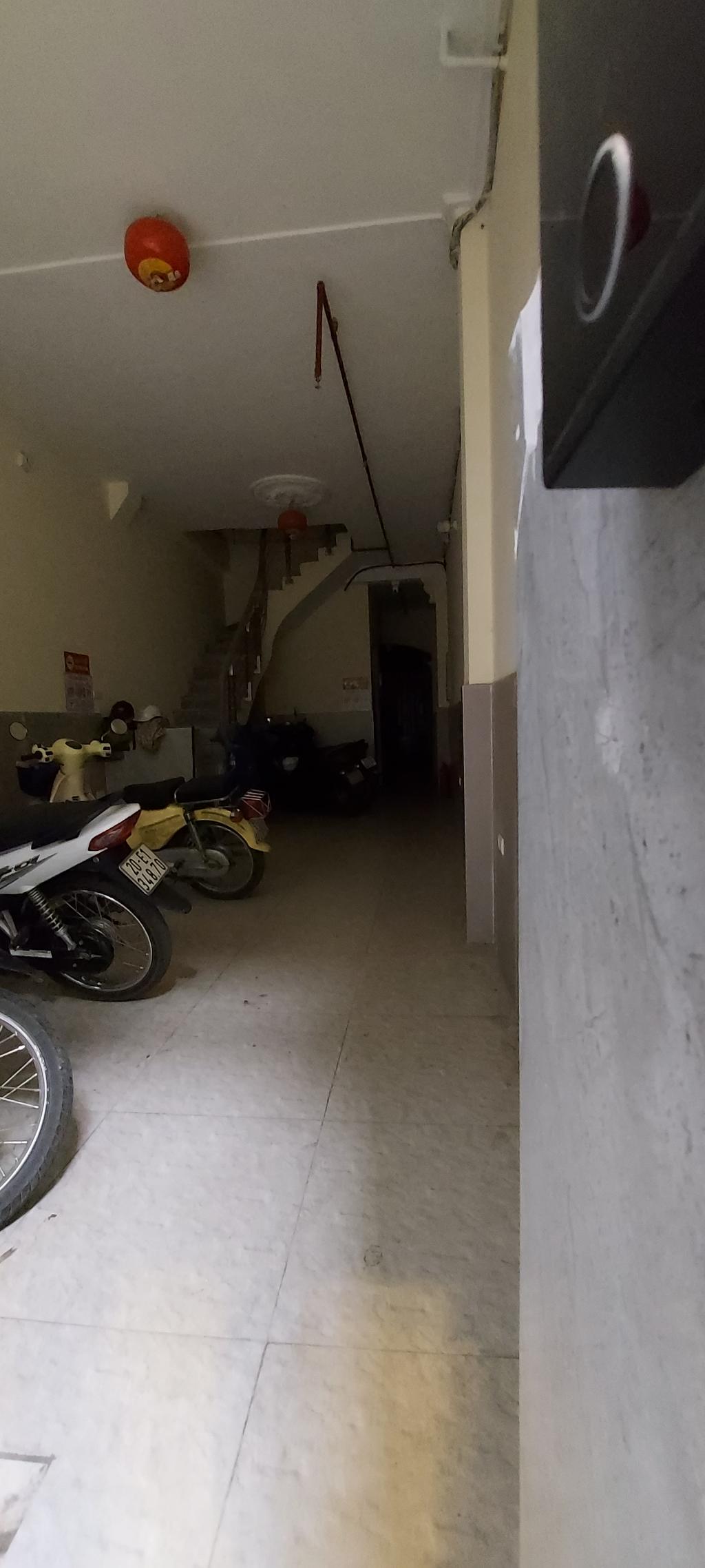 Bán nhà Yên Lãng - diện tích 51m2 7 tầng - Thang máy - giá 16,6 tỷ