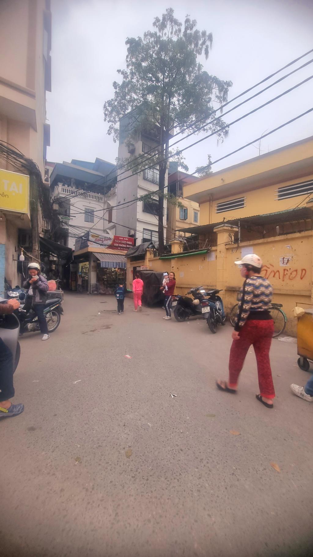 Bán nhà Dương Văn Bé - diện tích 73.6m2 2 tầng - Ô TÔ LÙI CỬA - giá 16,3 tỷ