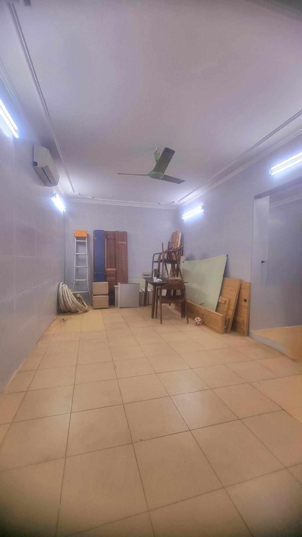 Bán nhà Dương Văn Bé - diện tích 73.6m2 2 tầng - Ô TÔ LÙI CỬA - giá 16,3 tỷ