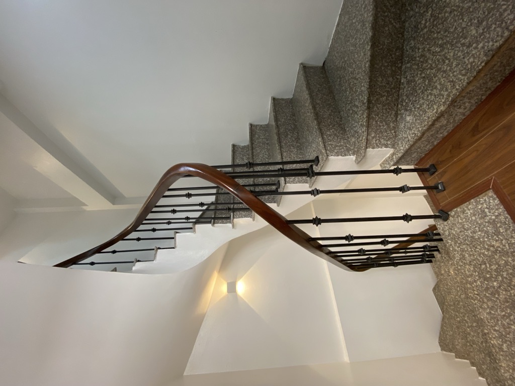 Bán nhà Lạc Trung - 30m2 4 tầng phong cách châu Âu - trung tâm Hai Bà Trưng - giá 5,35 tỷ