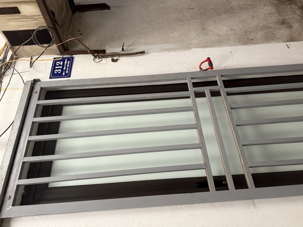 Bán nhà Lò Đúc - diện tích 25m2 1 tầng - Ô tô đỗ chân cầu thang - giá 1,2 tỷ