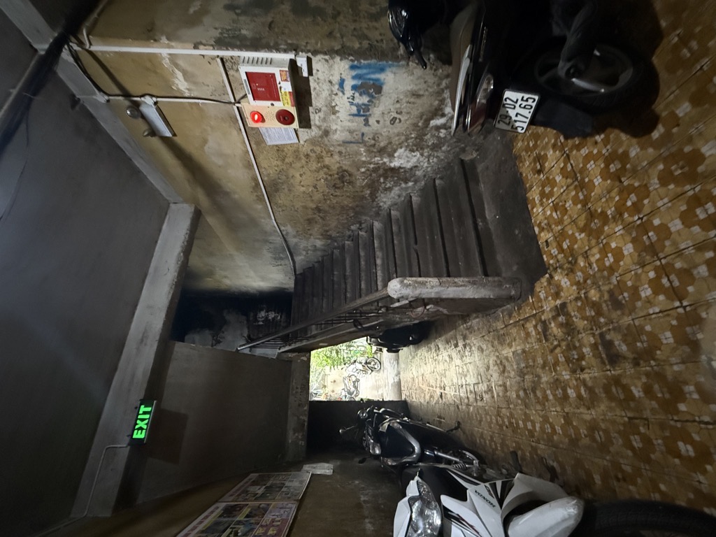 Bán nhà Lò Đúc - diện tích 25m2 1 tầng - Ô tô đỗ chân cầu thang - giá 1,2 tỷ