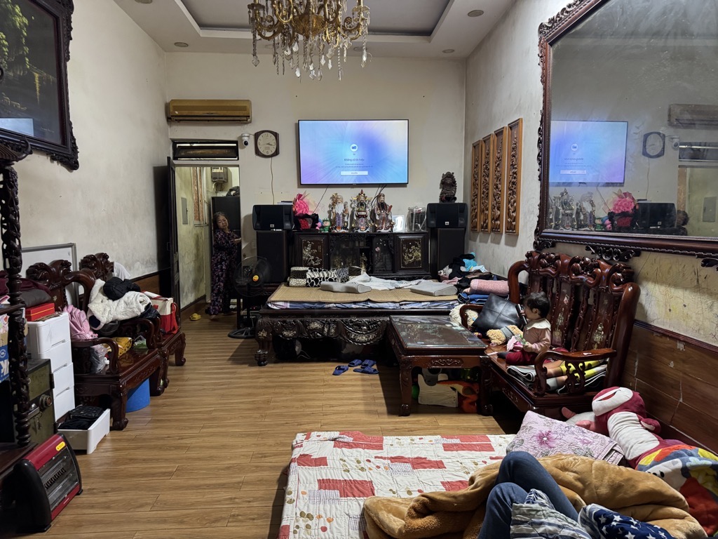 Bán nhà Xã Đàn - diện tích 80m2 3 tầng - Lô góc - giá 24 tỷ