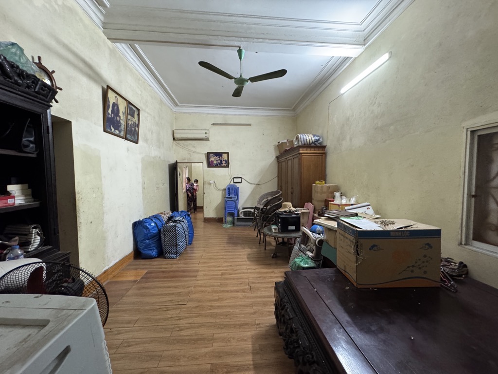 Bán nhà Xã Đàn - diện tích 80m2 3 tầng - Lô góc - giá 24 tỷ