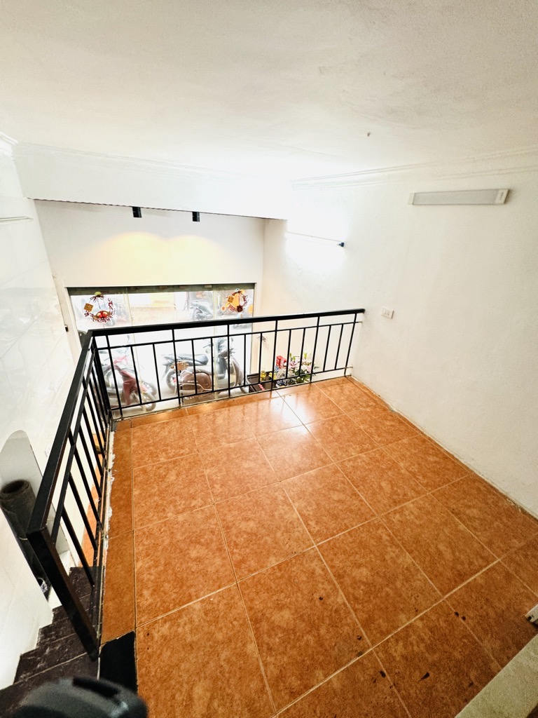 Bán nhà Trung Liệt - diện tích 17,2m2 3 tầng - Mặt phố kinh doanh đỉnh - giá 6,9 tỷ