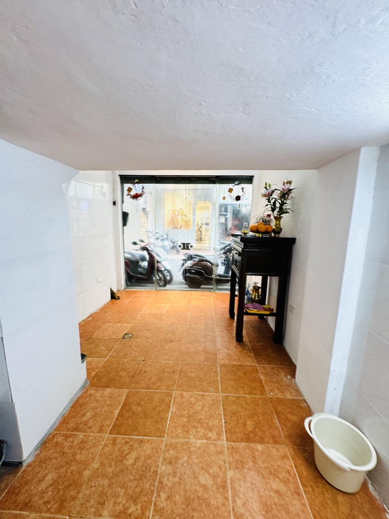 Bán nhà Trung Liệt - diện tích 17,2m2 3 tầng - Mặt phố kinh doanh đỉnh - giá 6,9 tỷ