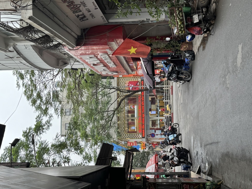 Bán nhà Trung Liệt - diện tích 17,2m2 3 tầng - Mặt phố kinh doanh đỉnh - giá 6,9 tỷ