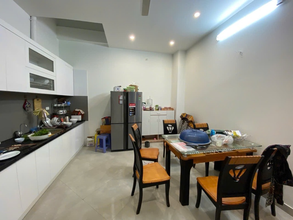 Bán nhà Nguyễn Lương Bằng - diện tích 66.2m2 4 tầng - gần ô tô - giá 14 tỷ