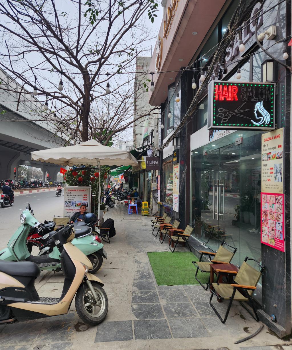 Bán nhà Đại La - diện tích 70.4m2 4 tầng - Mặt tiền rộng miên man - giá 17,5 tỷ