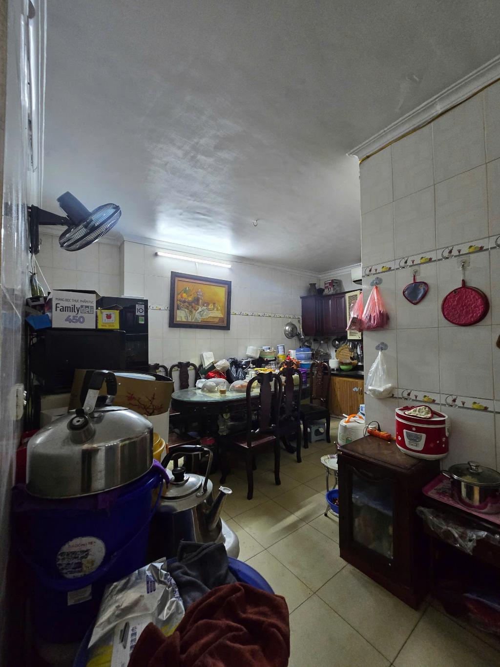 Bán nhà Đại La - diện tích 70.4m2 4 tầng - Mặt tiền rộng miên man - giá 17,5 tỷ