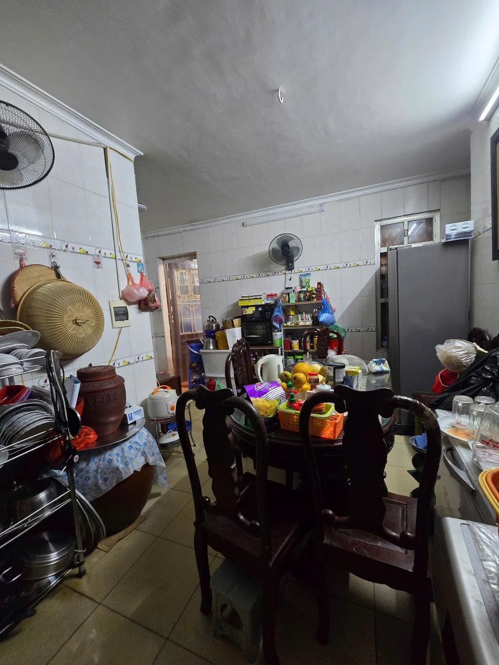 Bán nhà Đại La - diện tích 70.4m2 4 tầng - Mặt tiền rộng miên man - giá 17,5 tỷ