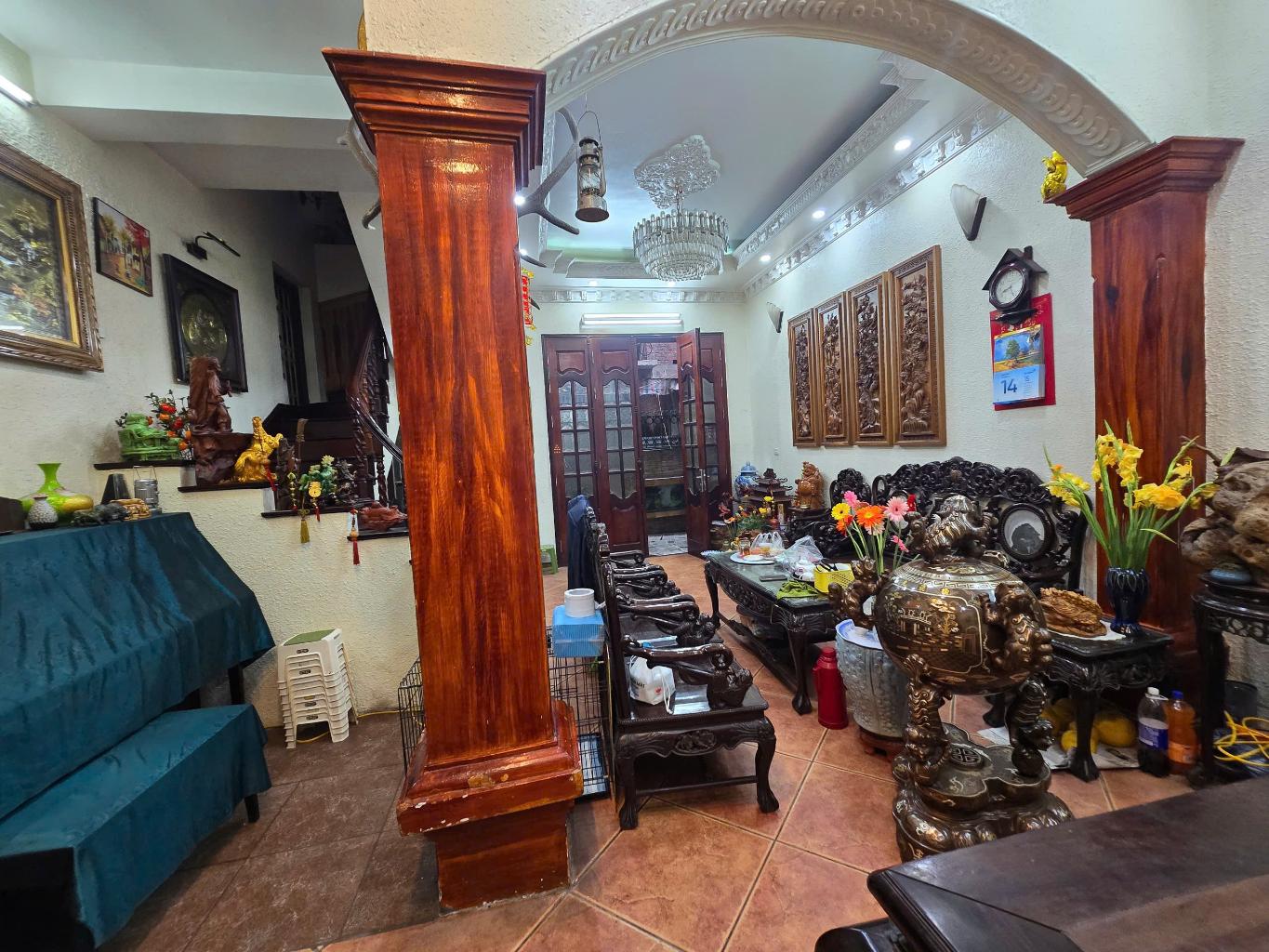 Bán nhà Đại La - diện tích 70.4m2 4 tầng - Mặt tiền rộng miên man - giá 17,5 tỷ