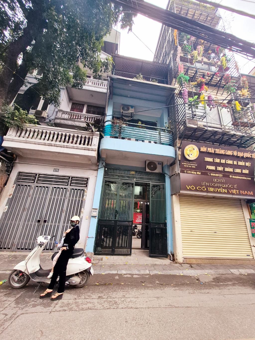 Bán nhà Hồng Mai - diện tích 58.6m2 3 tầng - Mặt phố ô tô tránh - giá 22,8 tỷ