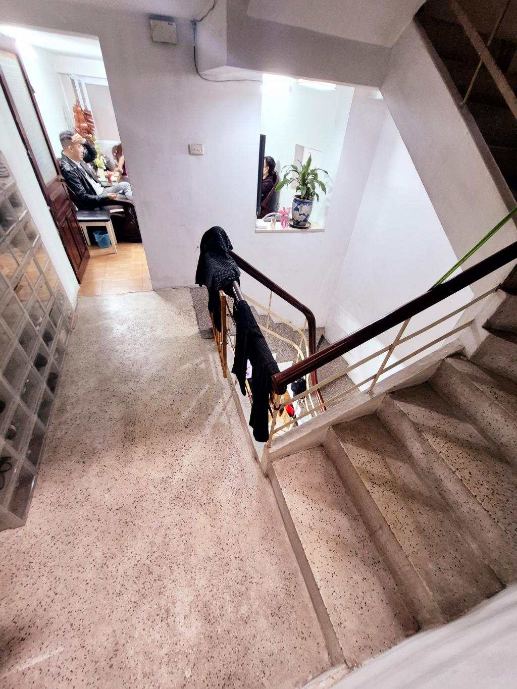 Bán nhà Hồng Mai - diện tích 58.6m2 3 tầng - Mặt phố ô tô tránh - giá 22,8 tỷ