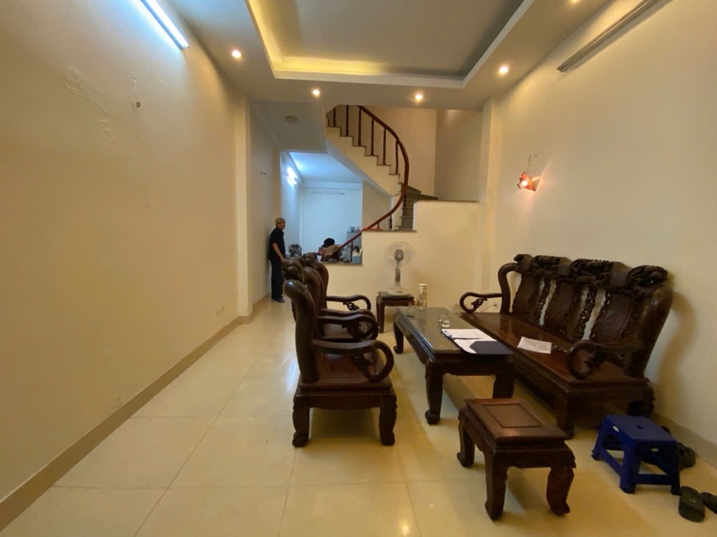 Bán nhà Nguyễn Lương Bằng - diện tích 64m2 4 tầng - gần ô tô - giá 12,8 tỷ