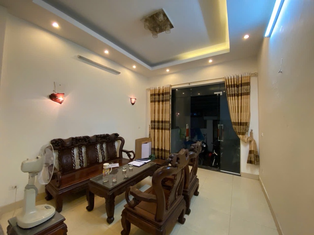 Bán nhà Nguyễn Lương Bằng - diện tích 64m2 4 tầng - gần ô tô - giá 12,8 tỷ