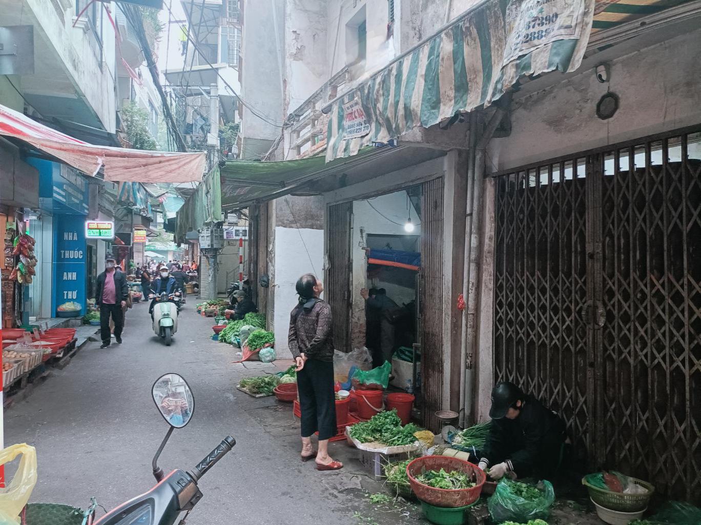 Bán nhà Nguyễn Cao - diện tích 8,5m2 2 tầng - Lô góc - giá 3 tỷ