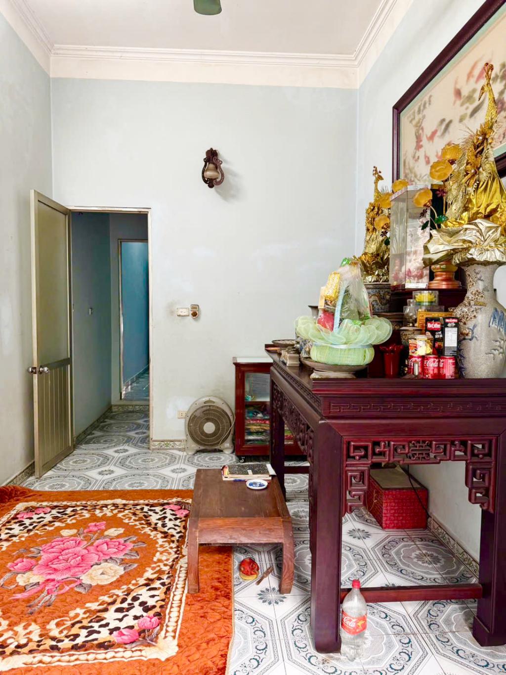 Bán nhà Nguyễn Khoái - diện tích 45m2 2 tầng - ô tô vào trong nhà - giá 4,5 tỷ