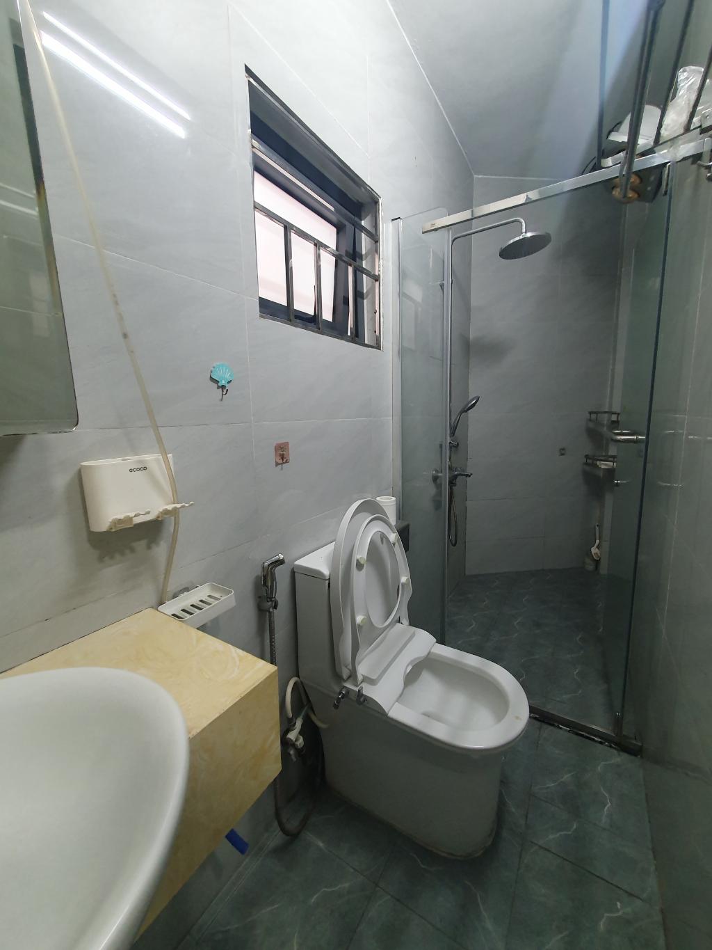 Bán nhà Ô Chợ Dừa - diện tích 32m2 5 tầng - Nhà đẹp hiếm có - giá 10,5 tỷ