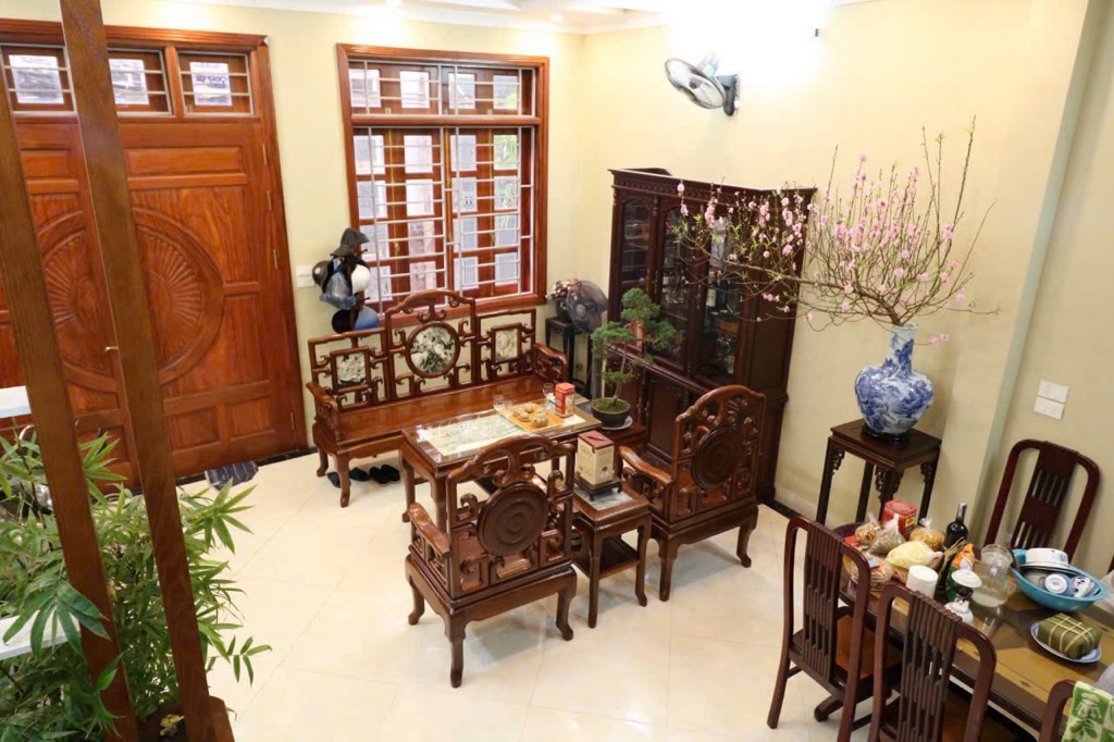 Bán nhà Minh Khai - diện tích 45m2 5 tầng - 2 mặt thoáng - giá 10,9 tỷ