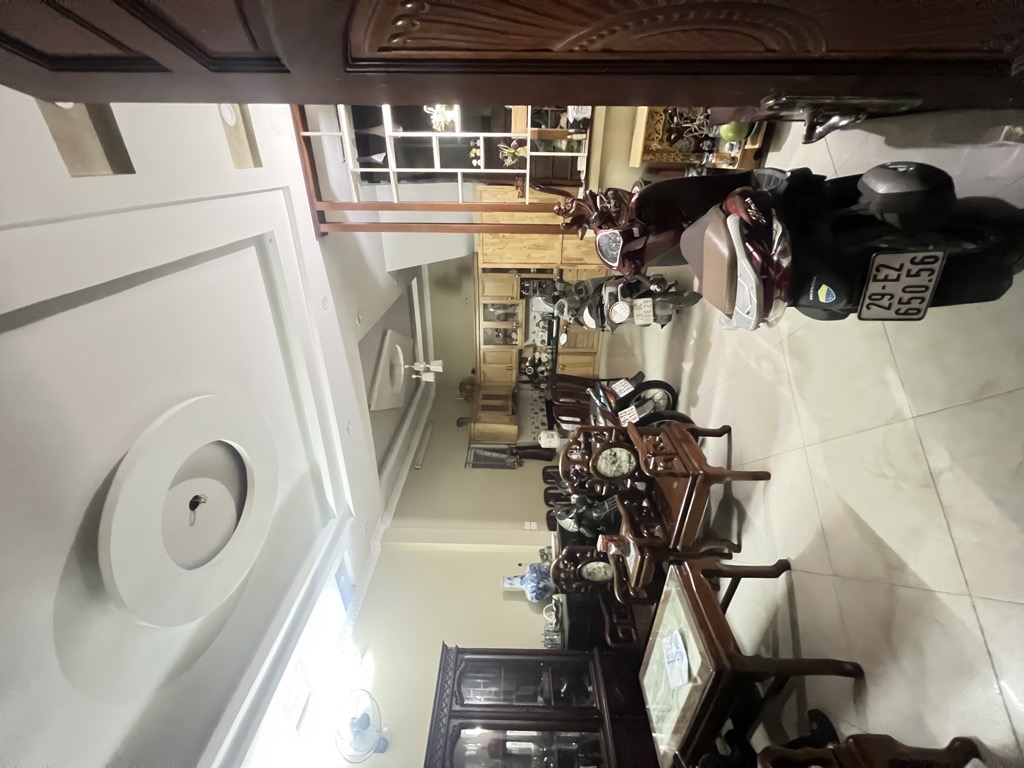 Bán nhà Minh Khai - diện tích 45m2 5 tầng - 2 mặt thoáng - giá 10,9 tỷ