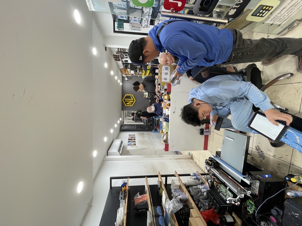 Bán nhà Lê Thanh Nghị - diện tích 90m2 1 tầng - Kinh doanh sầm uất - giá 13 tỷ