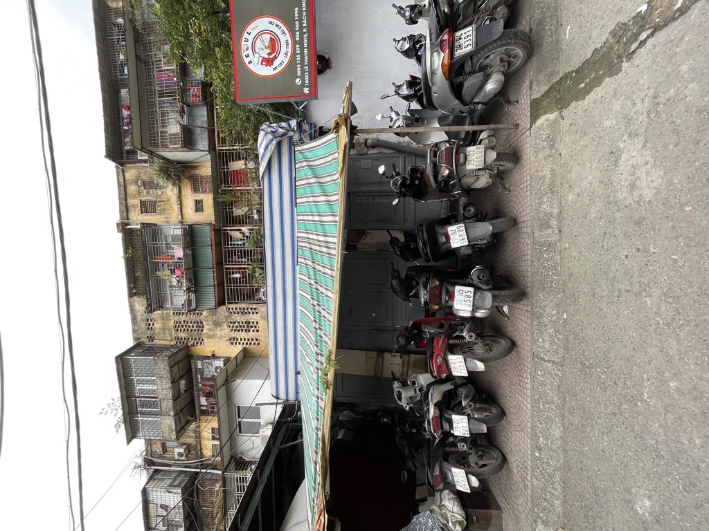 Bán nhà Lê Thanh Nghị - diện tích 90m2 1 tầng - Kinh doanh sầm uất - giá 13 tỷ