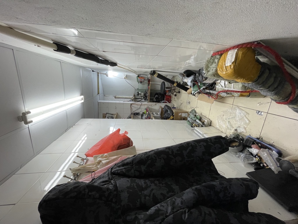 Bán nhà Lê Thanh Nghị - diện tích 90m2 1 tầng - Kinh doanh sầm uất - giá 13 tỷ