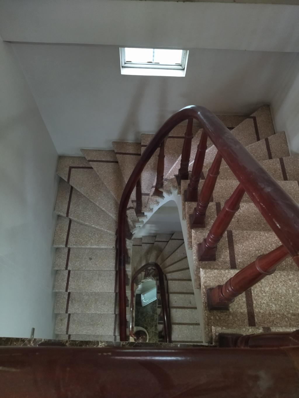 Bán nhà Thúy Lĩnh - diện tích 68m2 3 tầng - Ô Tô Qua - giá 13,5 tỷ