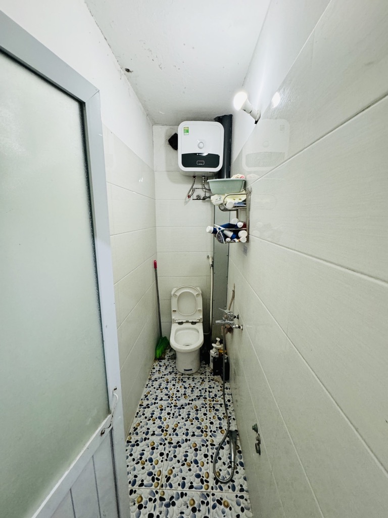 Bán nhà tam Trinh - diện tích 72m2 3 tầng - gần phố - giá 12,9 tỷ