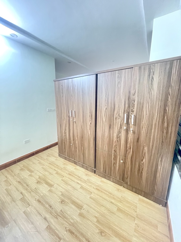 Bán nhà 145.42C Quan Nhân, 31/33m2 6 tầng
