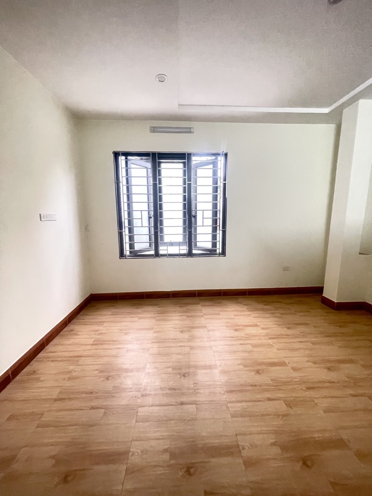 Bán nhà 145.42C Quan Nhân, 31/33m2 6 tầng