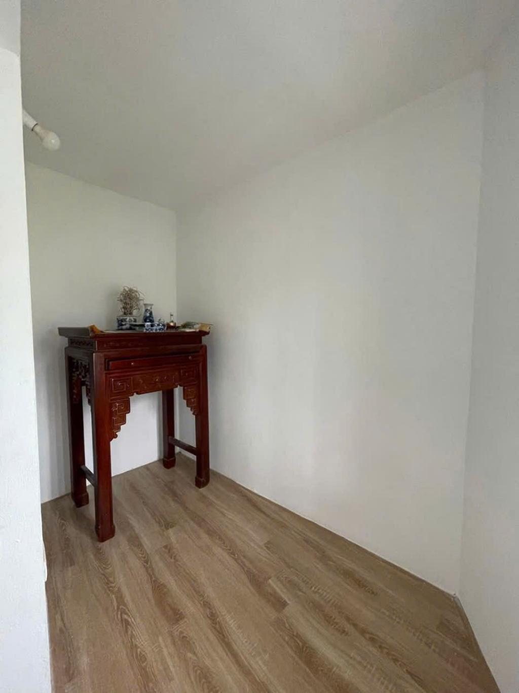 Bán nhà Giải Phóng - diện tích 22m2 3 tầng - Ô TÔ TRÁNH - giá 3,9 tỷ