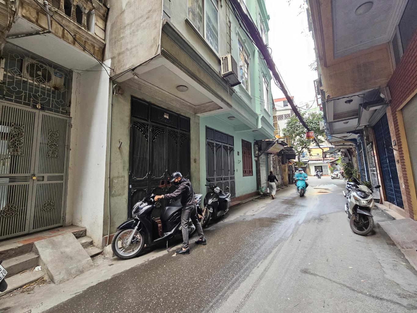 Bán nhà Linh Quang - diện tích 59m2 3 tầng - ô tô đỗ cửa - giá 14,8 tỷ