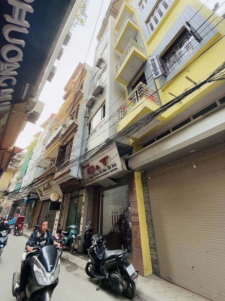 Bán nhà Khâm Thiên - diện tích 37m2 7 tầng - Ngõ ô tô - giá 14,7 tỷ