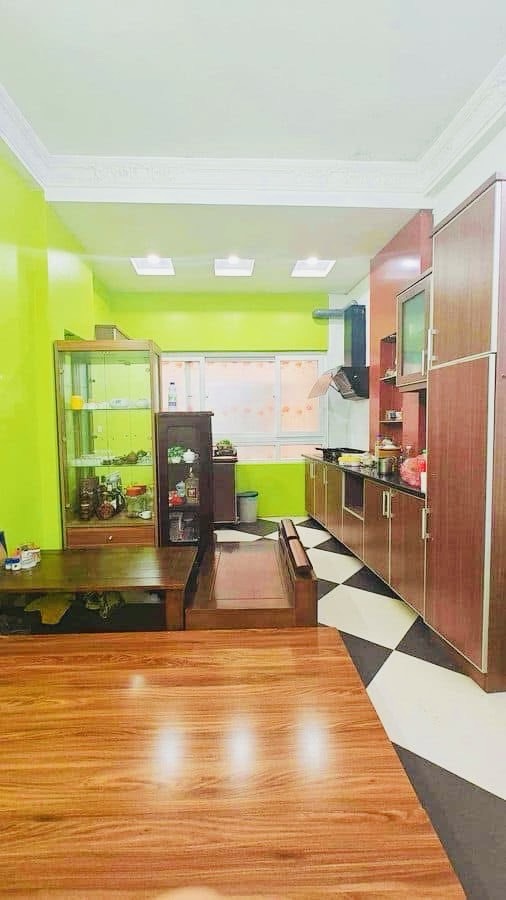 Bán nhà Khâm Thiên - diện tích 37m2 7 tầng - Ngõ ô tô - giá 14,7 tỷ