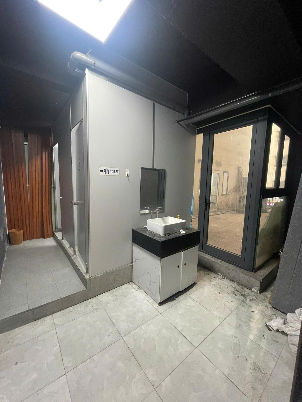 Bán nhà Linh Đàm - diện tích 325m2 1 tầng - Chung cư HH2A - giá 16,5 tỷ