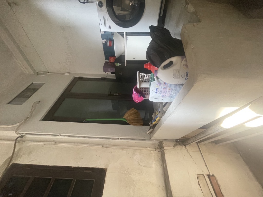 Bán nhà Hoàng Mai - diện tích 57.5m2 3 tầng - ô tô đỗ cửa - giá 12,65 tỷ