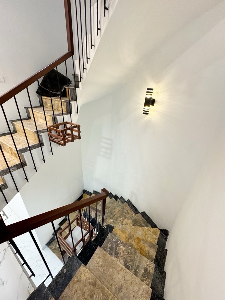 Bán nhà Khương Trung - diện tích 50m2 5 tầng - Không gian thoáng đẹp - giá 9,95 tỷ