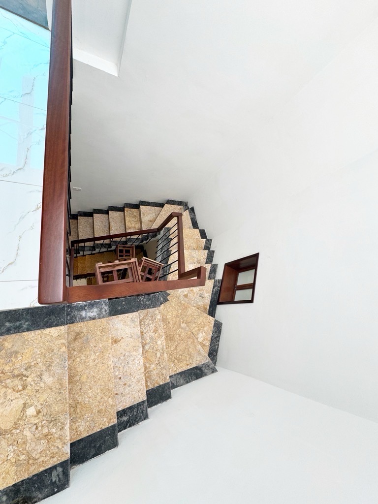 Bán nhà Khương Trung - diện tích 50m2 5 tầng - Không gian thoáng đẹp - giá 9,95 tỷ